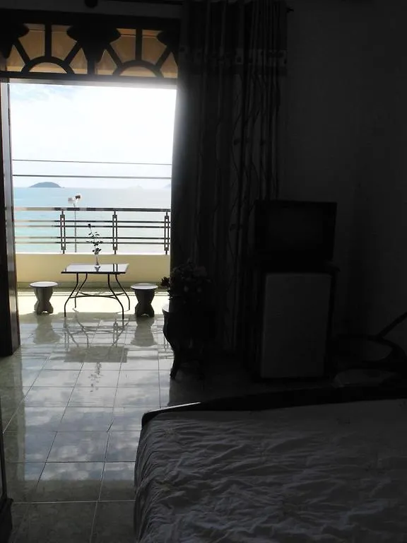 Nam Hong Hotel