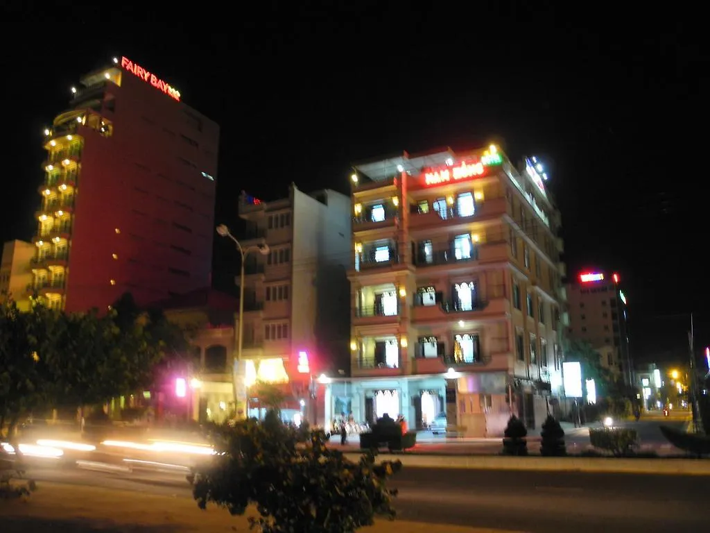 **  Nam Hong Hotel Vietnam