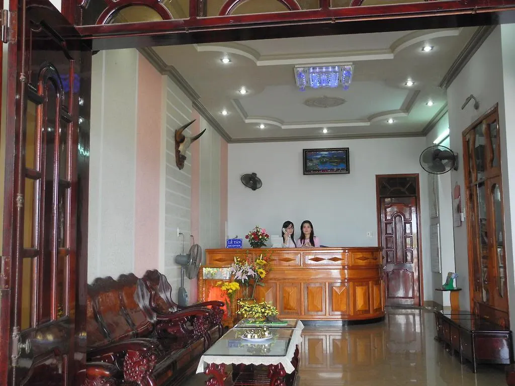 Nam Hong Hotel 2*, Nha Trang